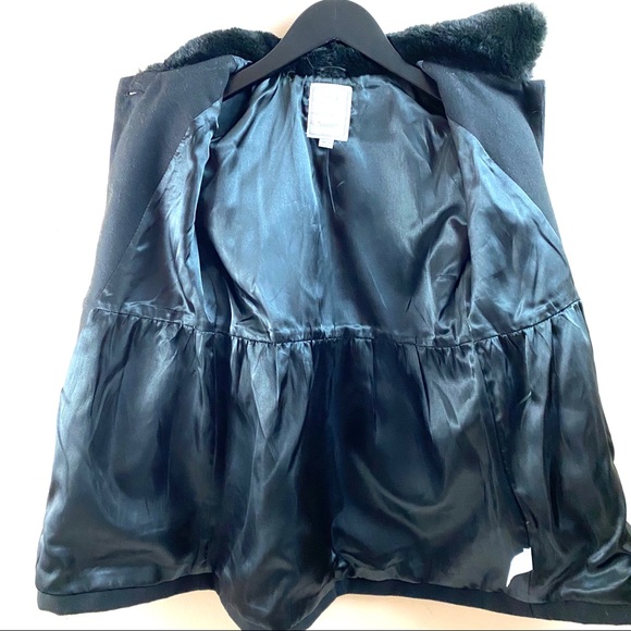 Gymboree Girl’s Black Dressy Coat w/Fur Trim - Picture 4 of 6